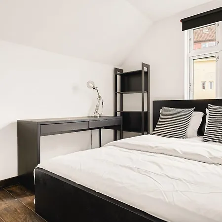 Apartment Dinbnb I 600m To Bryggen & 100m To The Mountain Hikes *